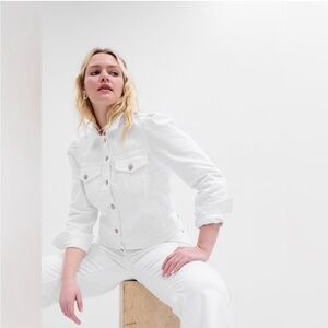 GAP white puff sleeve denim jacket